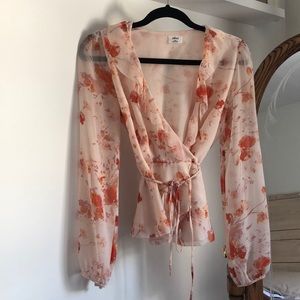 Aritzia Blouse (XXS)